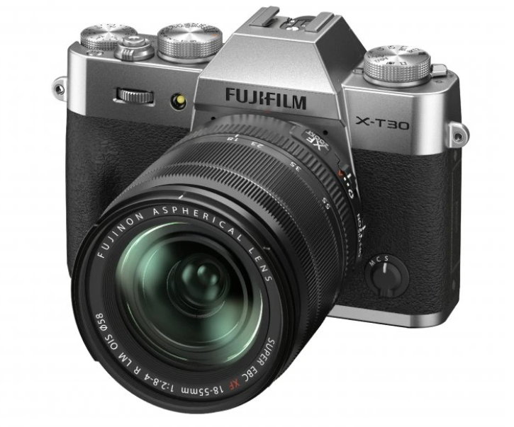 Fujifilm X-T30 II + XF18-55 Silver